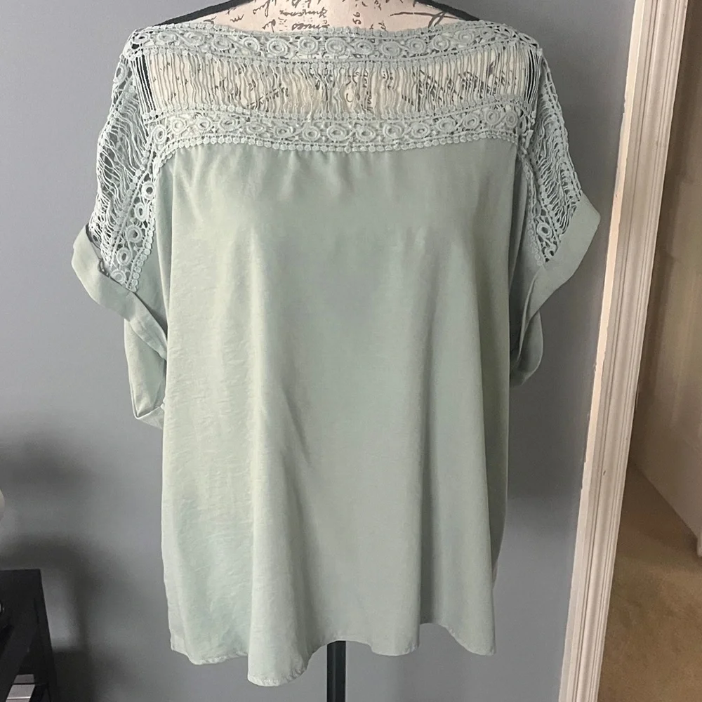 Lot of 7 SHEIN 2XL Tops. Worn once or never worn! - Picture 10 of 11